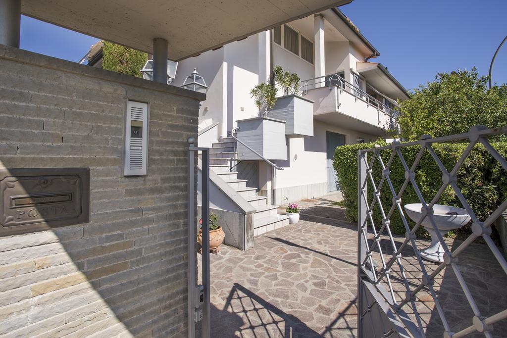 Dimora Rinaldi Apartman Empoli Szoba fotó