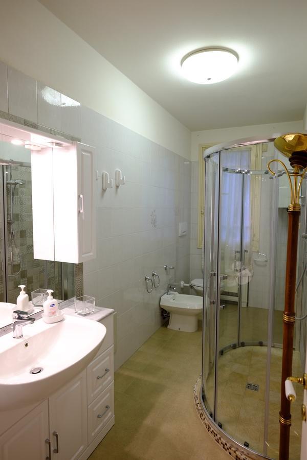 Dimora Rinaldi Apartman Empoli Kültér fotó